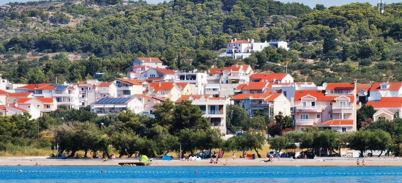 Villa Aliara Jacuzzi Apartment Vodice Exterior photo